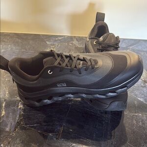 Loewe On Cloudtilt 2 Men's Black Athletic Sneakers